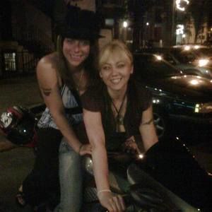 Meet your Posher, Mia